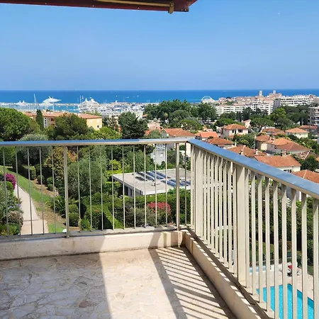 Le Valencay Spacious 2 Bedroom *